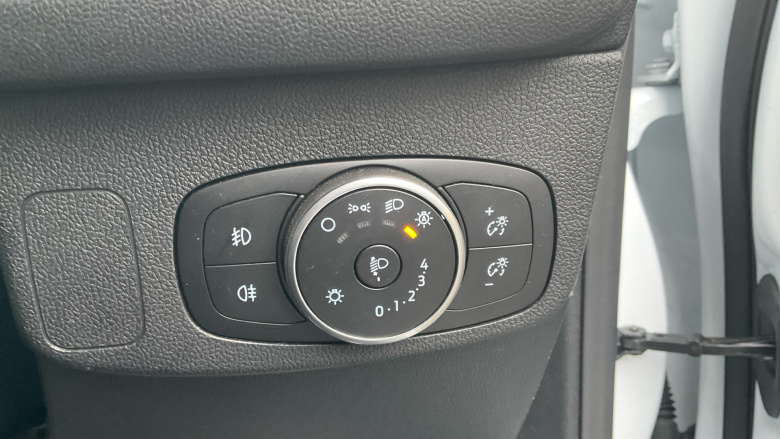 Ford Focus 1.0 EcoBoost Hybrid mHEV 125 Titanium Edition 5dr Petrol Hatchback